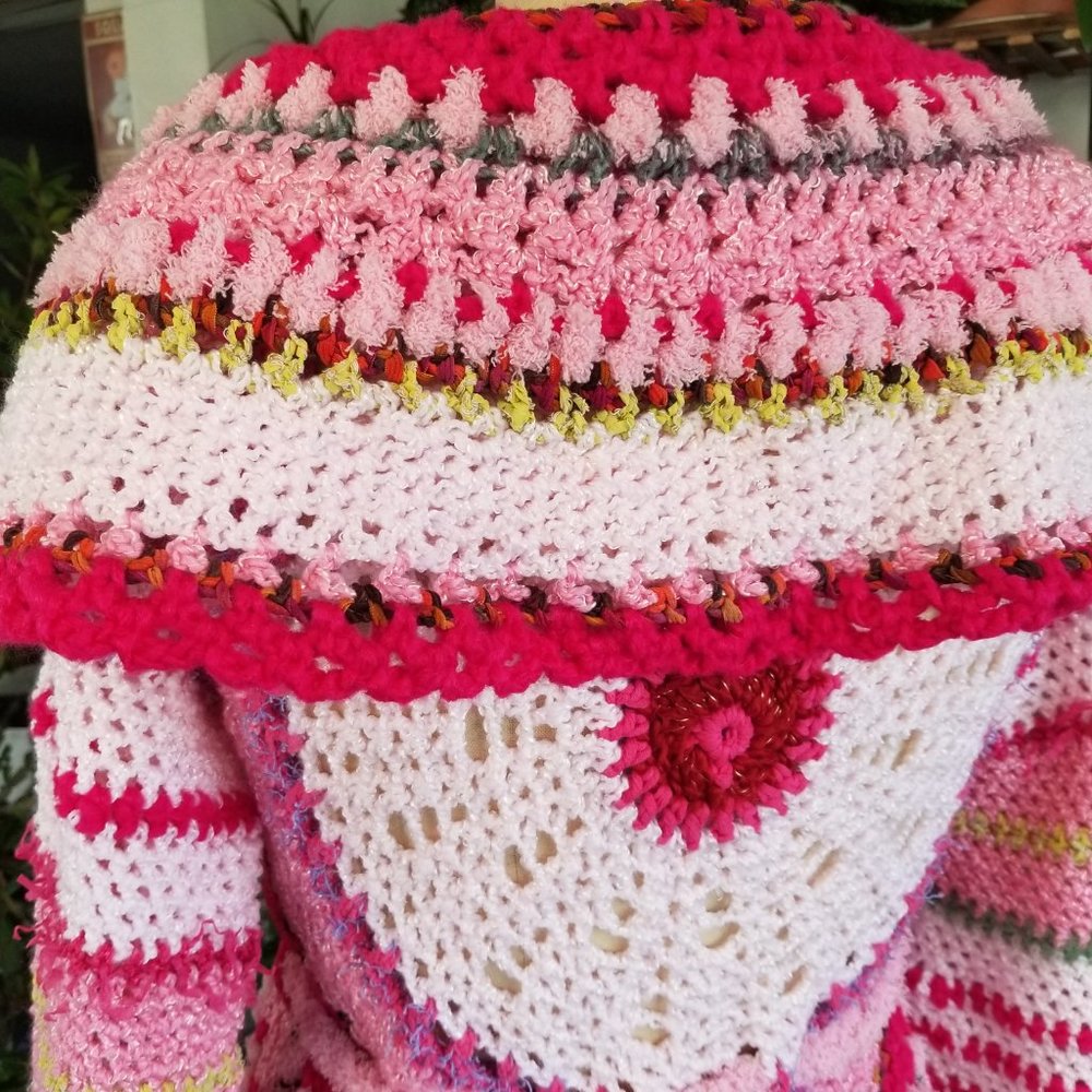 Crochet Pink MANDALA BOHO BOHEMIAN Chic Handmade Sweater MED - Picture 6 of 16